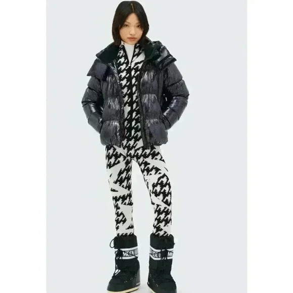 Perfect Moment Metallic January Down Jacket Black Cire NWT NEW! - Picture 2 of 13